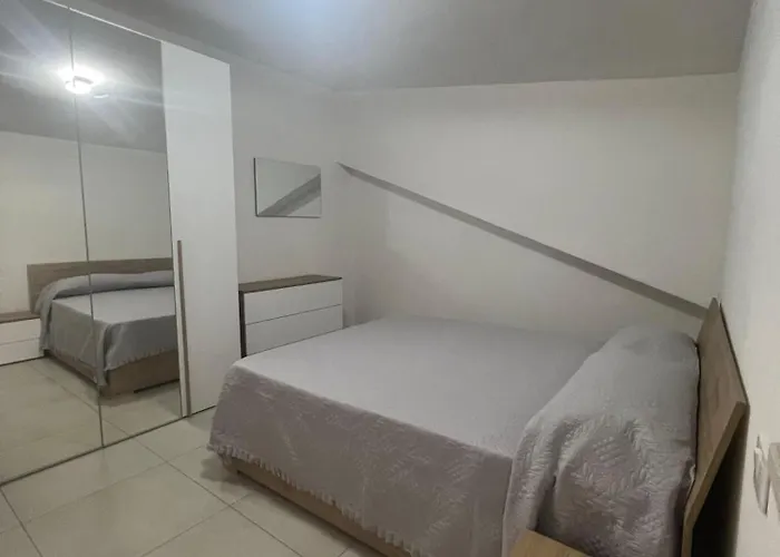 아파트 Il Falco 카톨리카