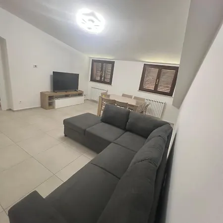 Il Falco Apartment
