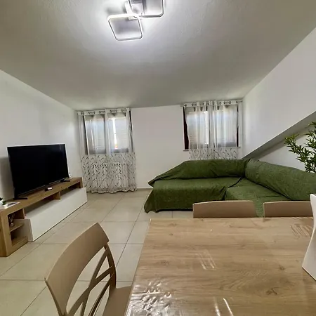 Il Falco * Κατόλικα